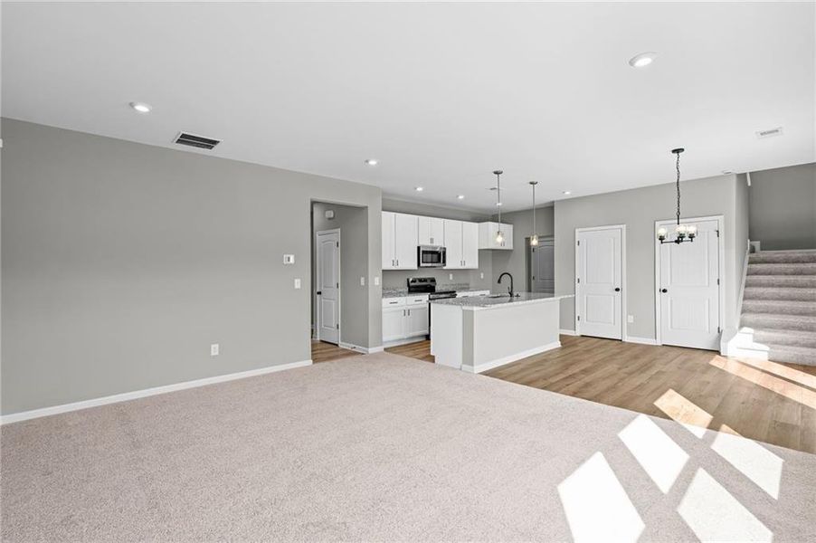 Spacious, unfurnished interior of a new home in Twin Lakes, Hoschton (Image 31). Spacious, unfurnished interior of a new home in Twin Lakes, Hoschton (Image 31).
