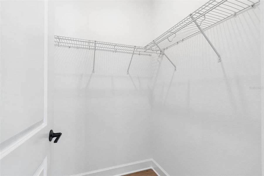 Spacious, unfurnished interior of a new home in , Weeki Wachee (Image 51).