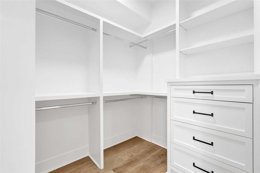 Primary bedroom closet