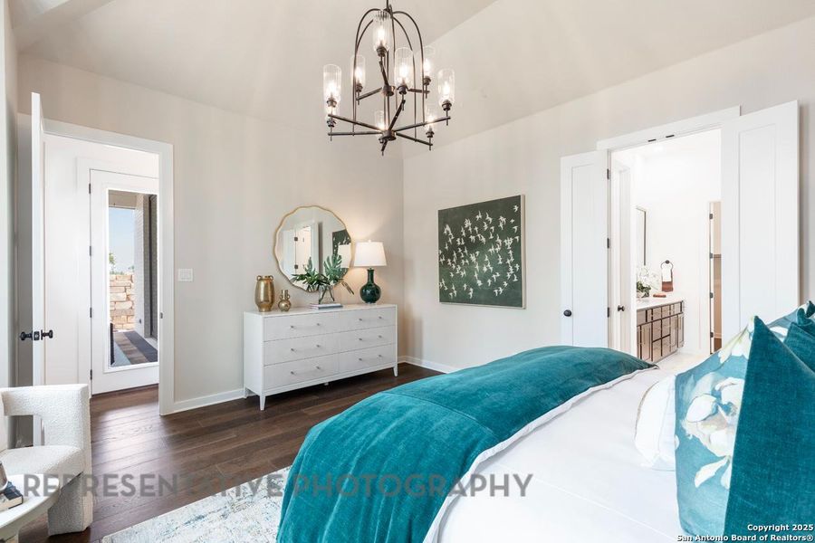 Furnished interior view inside a new home in The Ranches at Creekside, Boerne (Image 34). Furnished interior view inside a new home in The Ranches at Creekside, Boerne (Image 34).