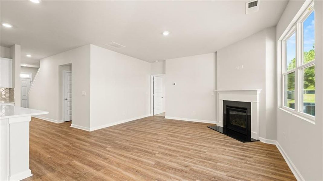 Spacious, unfurnished interior of a new home in Preserve at Dove Creek, Statham (Image 25).