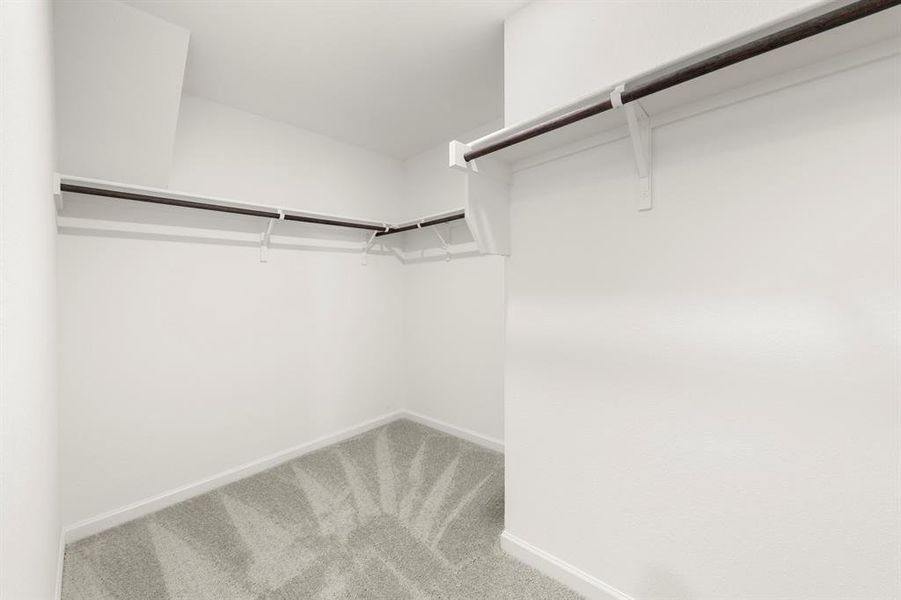 23. 14152 Donahue - Closet