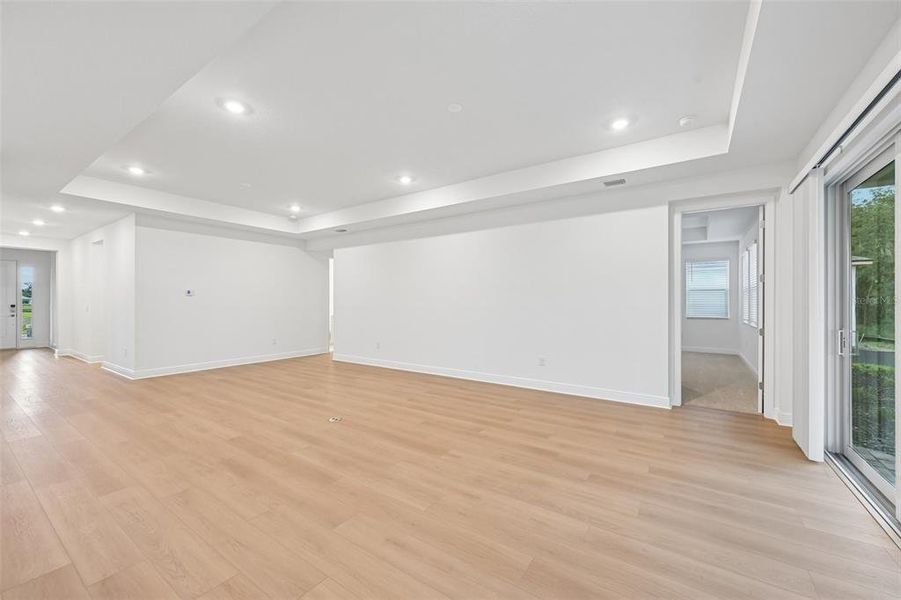 Spacious, unfurnished interior of a new home in Creeks Edge at Twin Rivers, Parrish (Image 16).