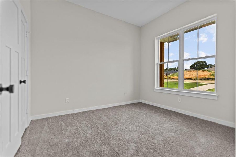 Spacious, unfurnished interior of a new home in , Lindale (Image 14).