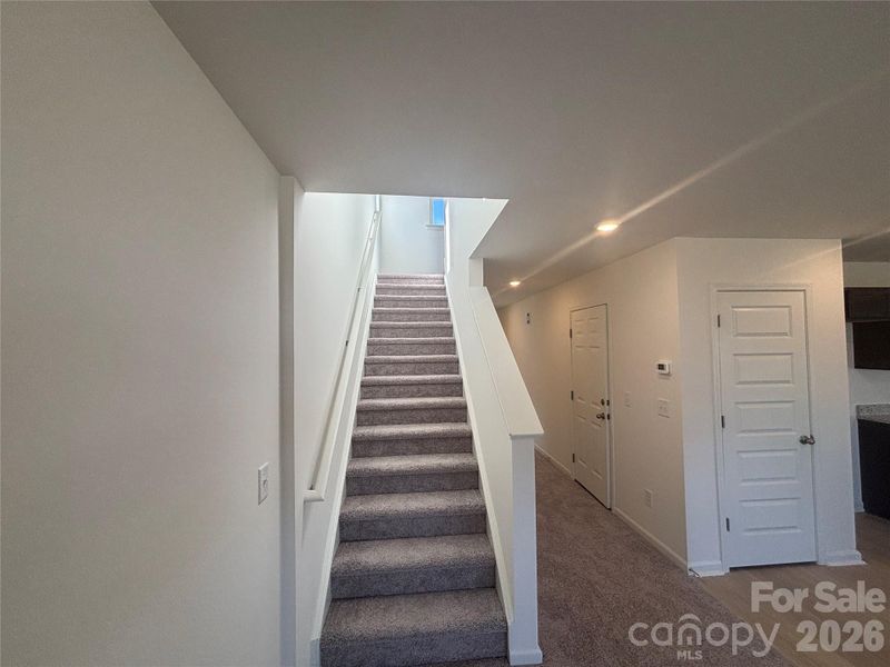Spacious, unfurnished interior of a new home in Bellina, York (Image 8).