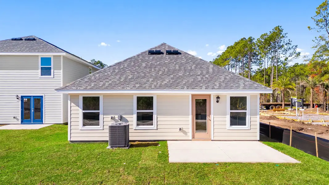 Exterior details and patio area of a home in Chateau Nemours, Port Saint Joe (Image 4).