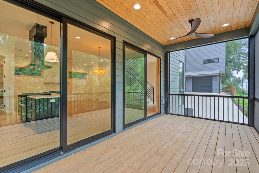 Image 25 of a home in .