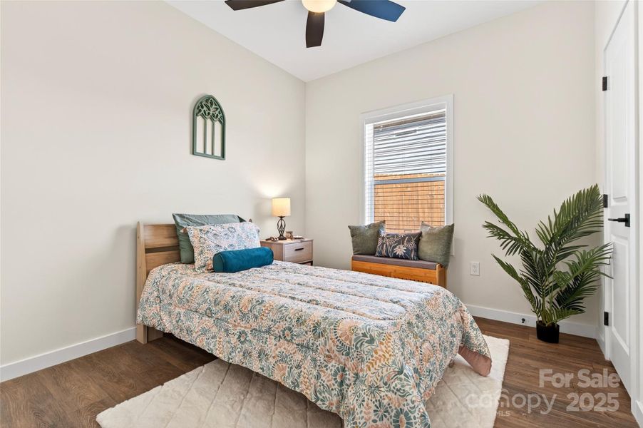 Furnished interior view inside a new home in , Marion (Image 14).