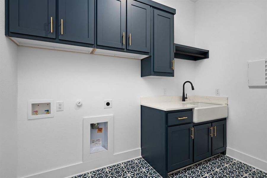 Close-up of interior finishes inside a home in The Woodlands, Krugerville (Image 9).