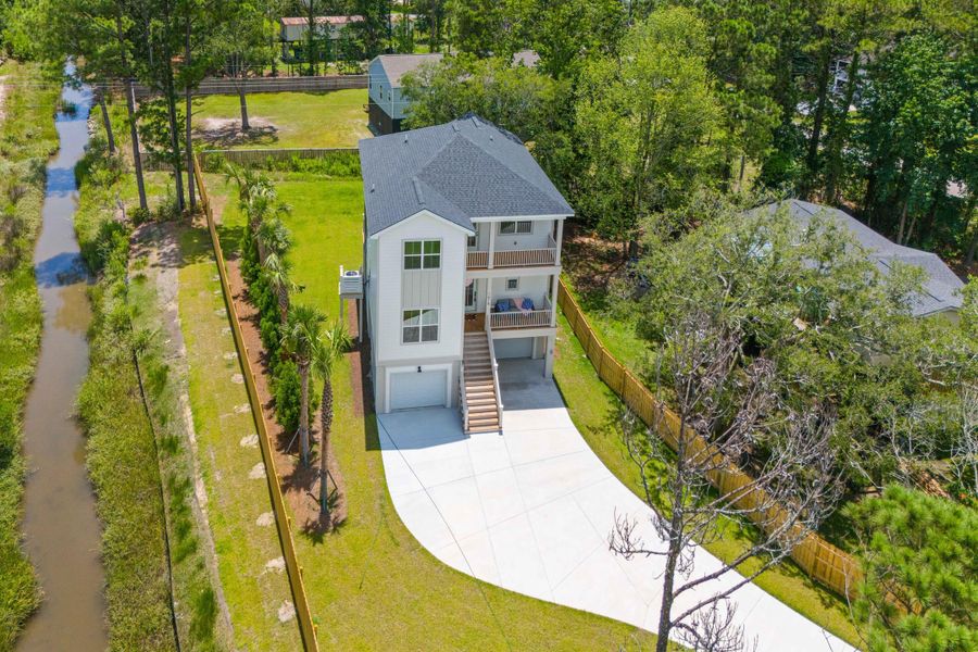 Front exterior of a new home in , Mount Pleasant, SC, highlighting curb appeal (Image 31).