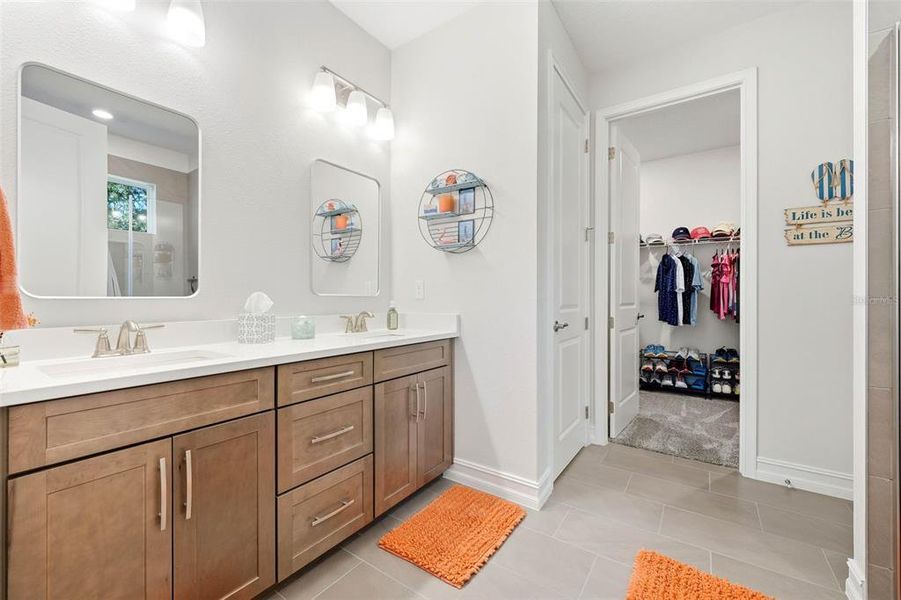 Furnished interior view inside a new home in , Beverly Hills (Image 8).