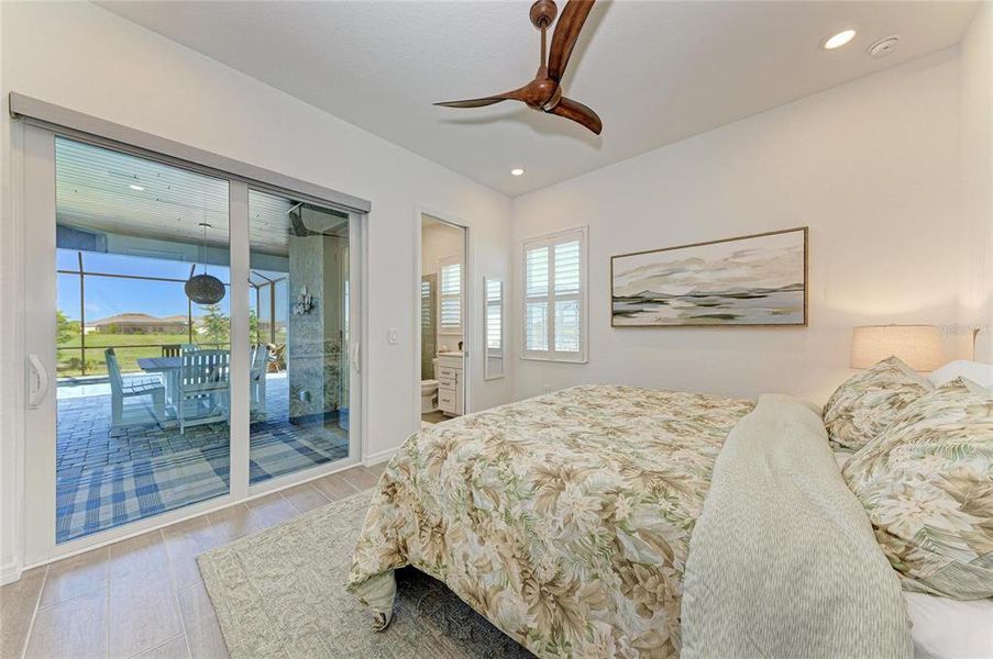 Furnished interior view inside a new home in , Venice (Image 33).
