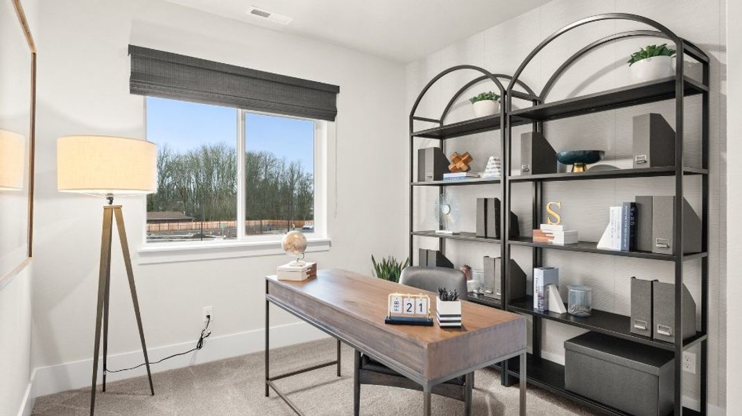 Representative furnished interior of a home built from the Ladd by Risewell Homes in Elevon, Lavon (Image 10).