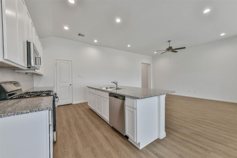 Furnished interior view inside a new home in King Oaks Village, Baytown (Image 12).