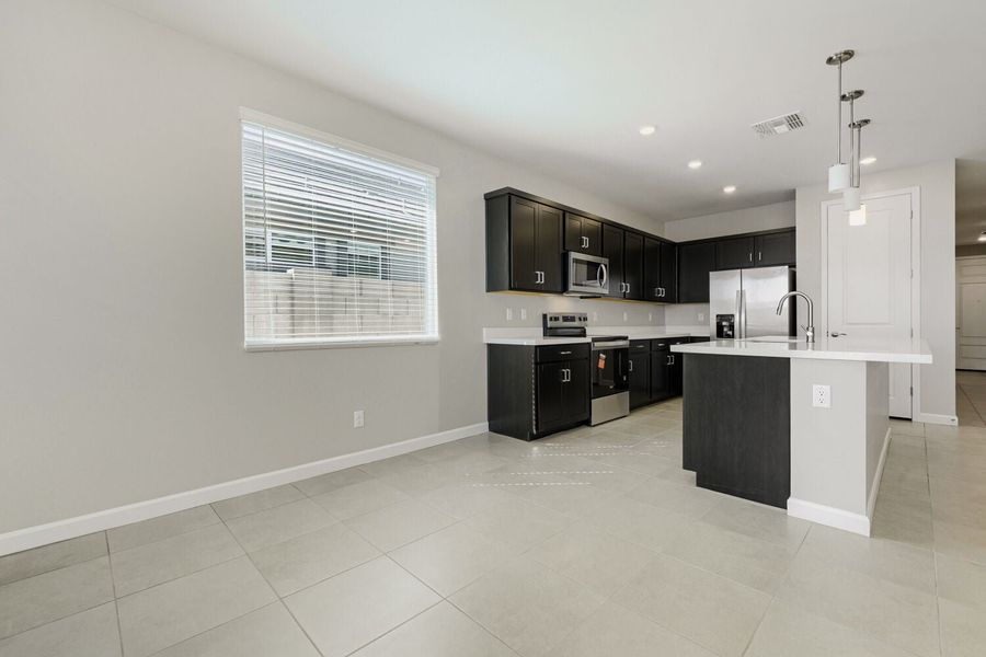 New Home in San Tan Valley, AZ.  - Slide 15