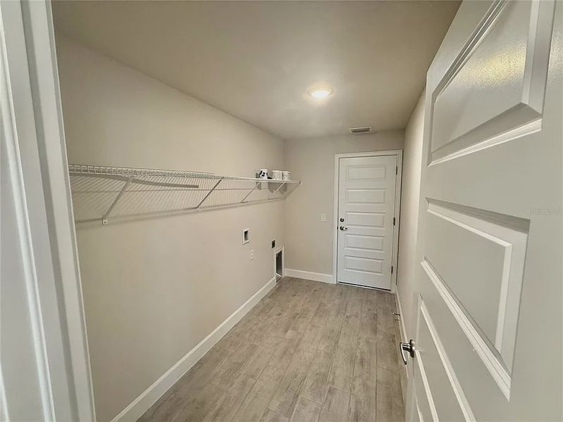 Spacious, unfurnished interior of a new home in South Gulf Cove, Port Charlotte (Image 22). Spacious, unfurnished interior of a new home in South Gulf Cove, Port Charlotte (Image 22).