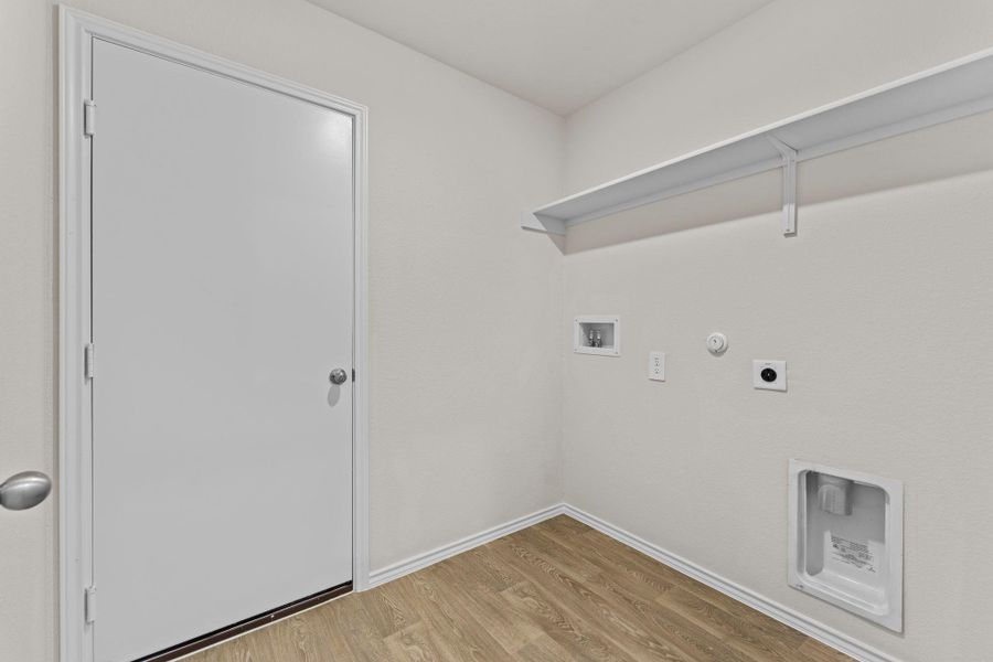 Spacious, unfurnished interior of a new home in Sunset Oaks, Maxwell (Image 24). Spacious, unfurnished interior of a new home in Sunset Oaks, Maxwell (Image 24).