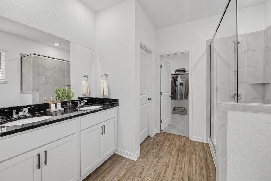 Furnished interior view inside a new home in Sunfield, Buda (Image 7).