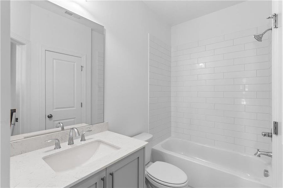 Furnished interior view inside a new home in Evanshire Townhomes, Duluth (Image 6).