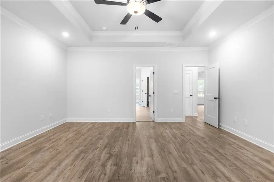 Spacious, unfurnished interior of a new home in Ella Springs, Covington (Image 11).