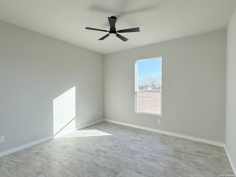 Spacious, unfurnished interior of a new home in , Pleasanton (Image 5).