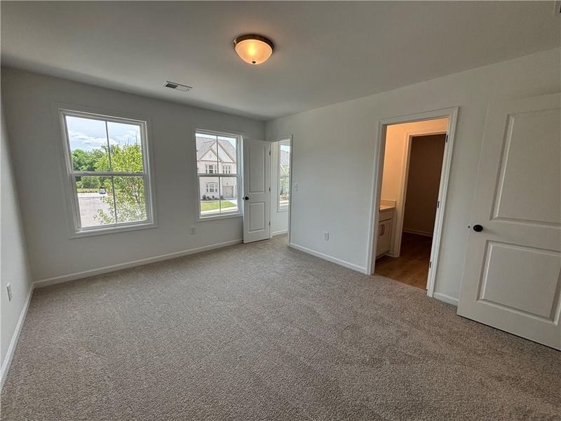 Spacious, unfurnished interior of a new home in Arbors at Richland Creek, Buford (Image 26). Spacious, unfurnished interior of a new home in Arbors at Richland Creek, Buford (Image 26).