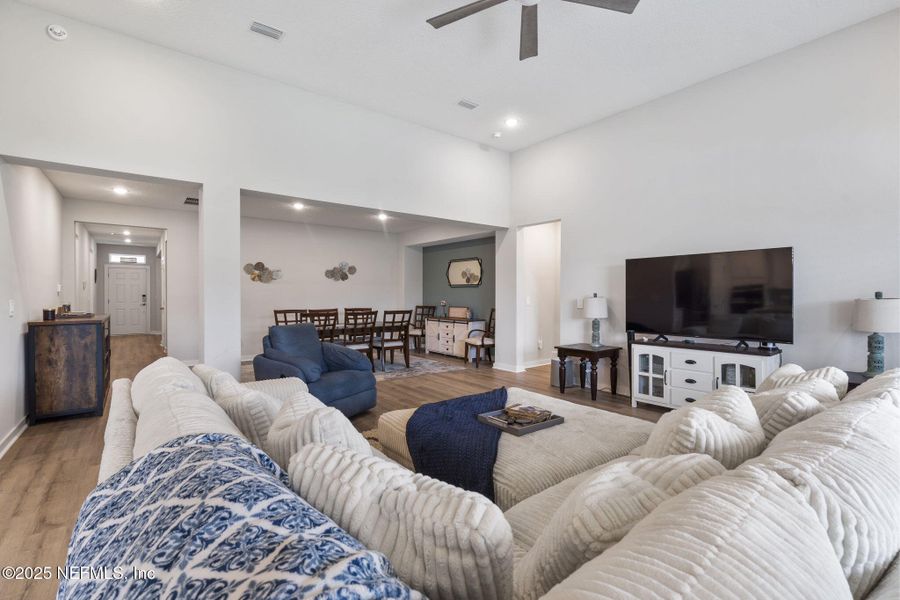 Furnished interior view inside a new home in , Jacksonville (Image 33). Furnished interior view inside a new home in , Jacksonville (Image 33).
