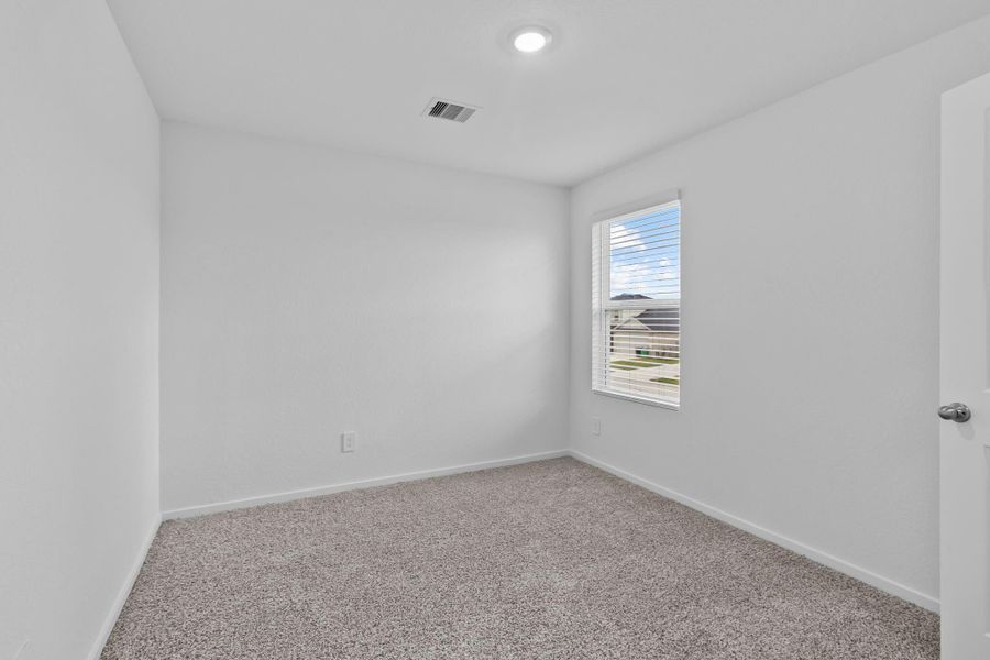 Spacious, unfurnished interior of a new home in Cypress Green, Hockley (Image 26).