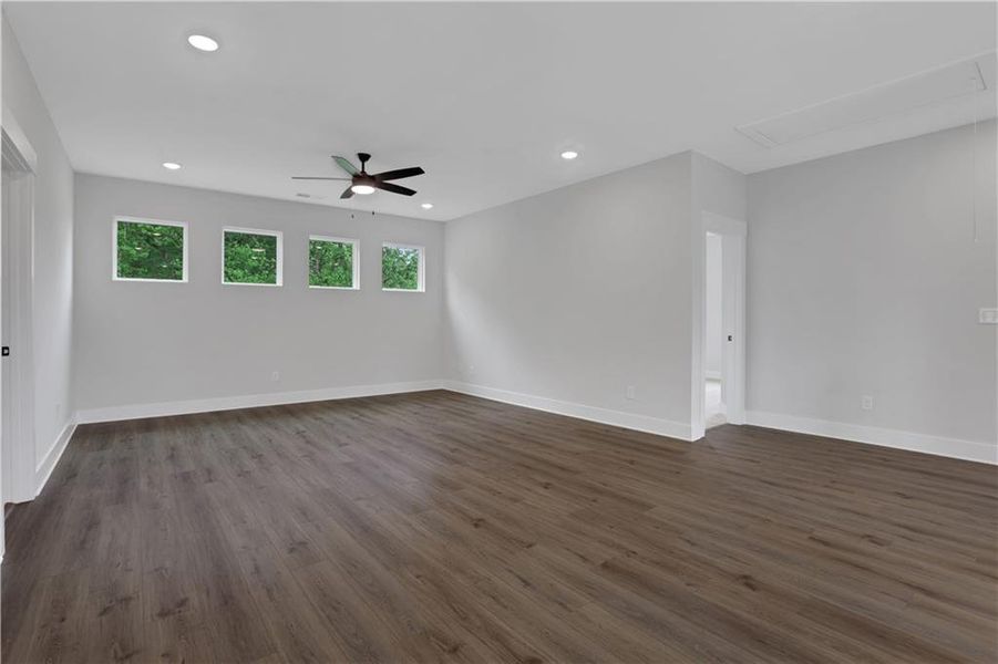Spacious, unfurnished interior of a new home in Arbor West, Dawsonville (Image 48).