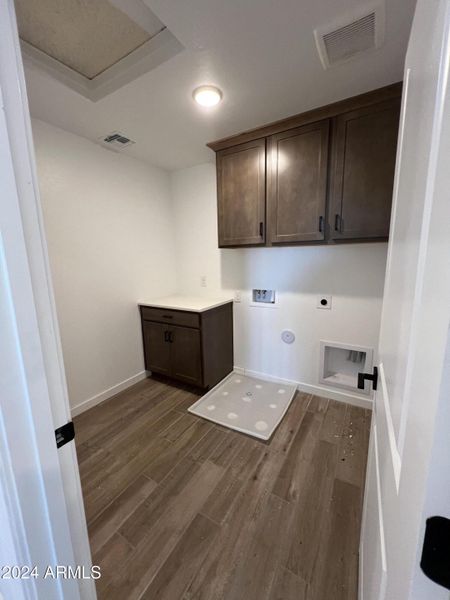 El Cidro Lot 13 Laundry Room