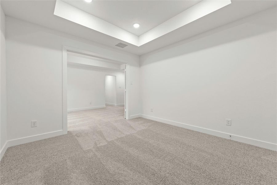 Representative image. Features, specifications, selections and colors may vary.