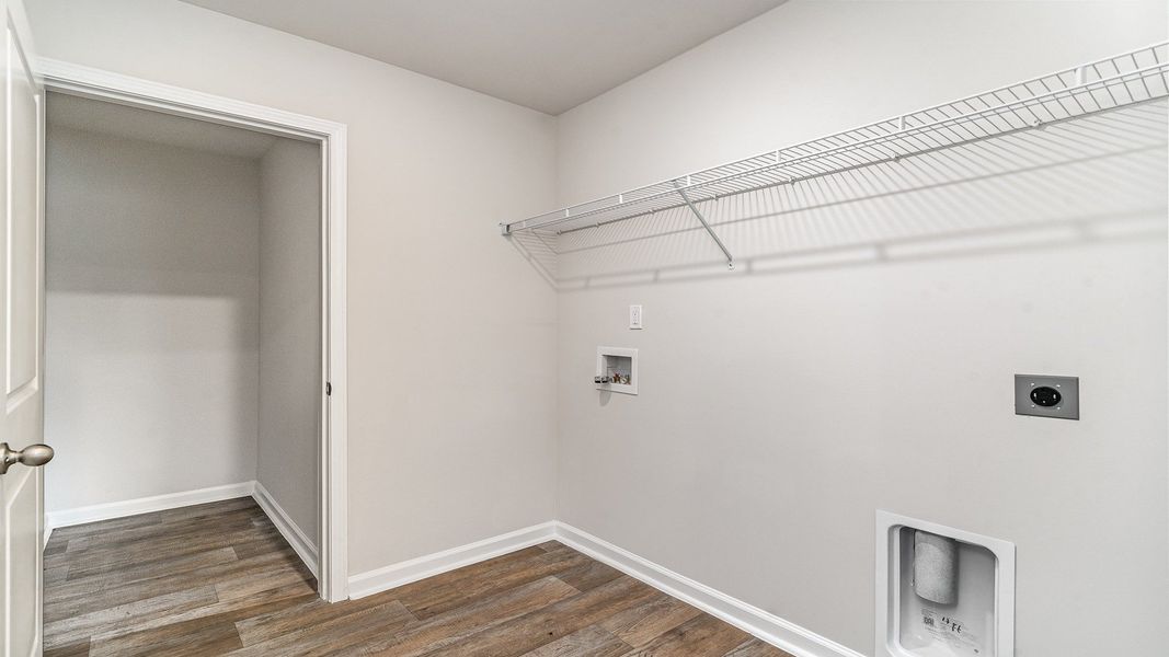 Representative unfurnished interior of a home built from the CAMERON by D.R. Horton in Cottonwood Place, Tabor City (Image 14).
