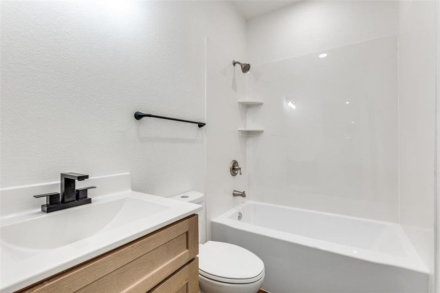 Furnished interior view inside a new home in , Granbury (Image 7).