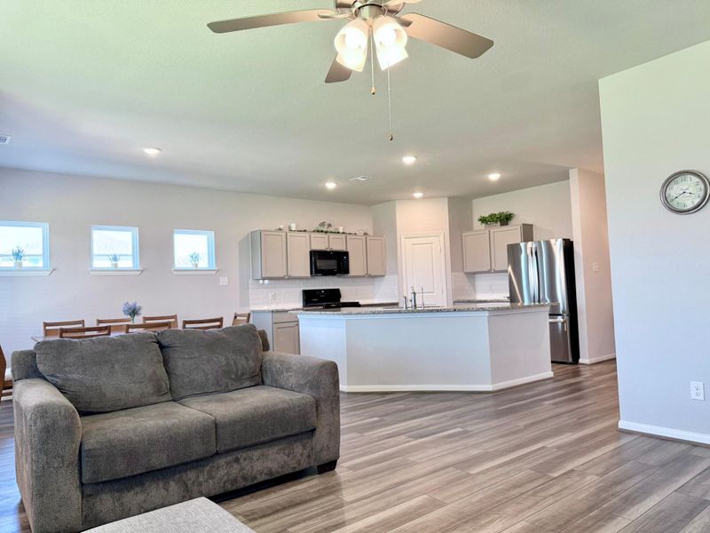 Furnished interior view inside a new home in , Angleton (Image 7).