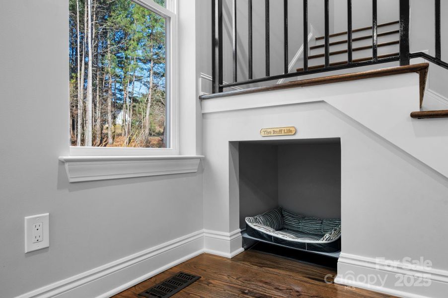 Image 32 of a home in .