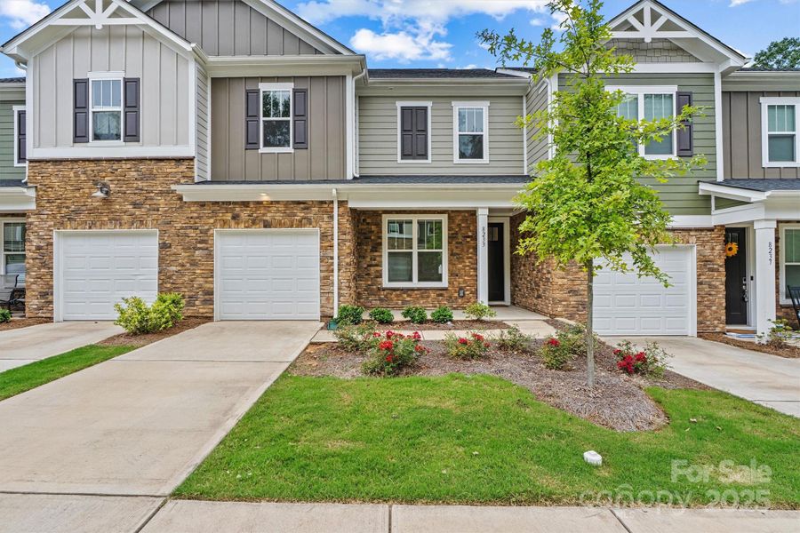Welcome to your gorgeous townhouse in Redwood Rookery—where vibrant community living meets endless opportunities for fun, relaxation, and connection for all ages. Welcome to your gorgeous townhouse in Redwood Rookery—where vibrant community living meets endless opportunities for fun, relaxation, and connection for all ages.