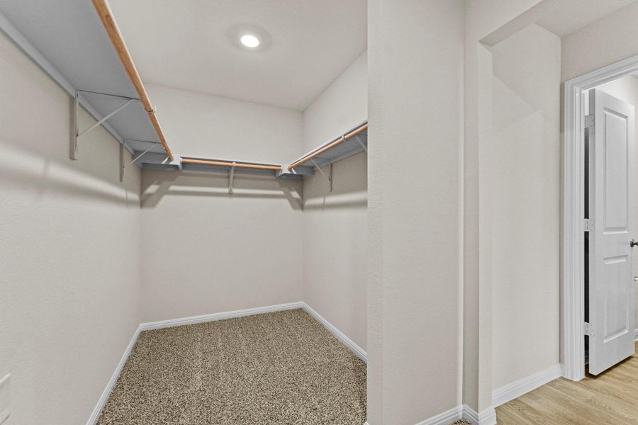 Spacious, unfurnished interior of a new home in Whisper South, San Marcos (Image 20).