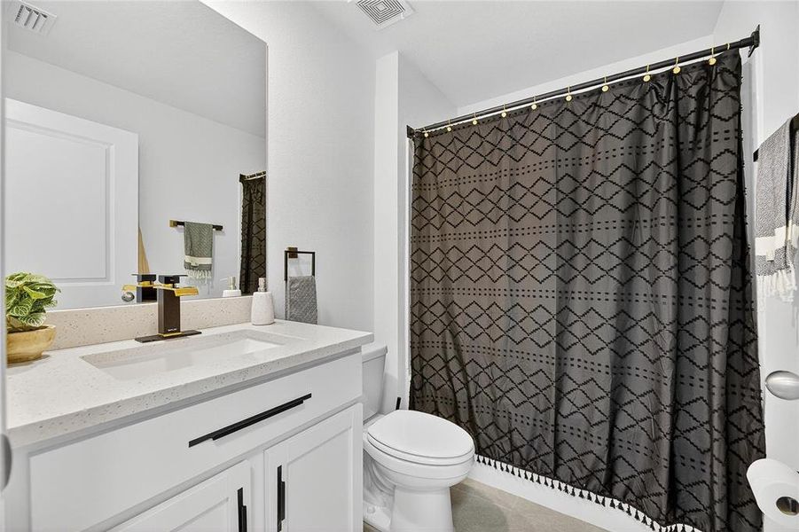 Furnished interior view inside a new home in North Park Isle, Plant City (Image 10).