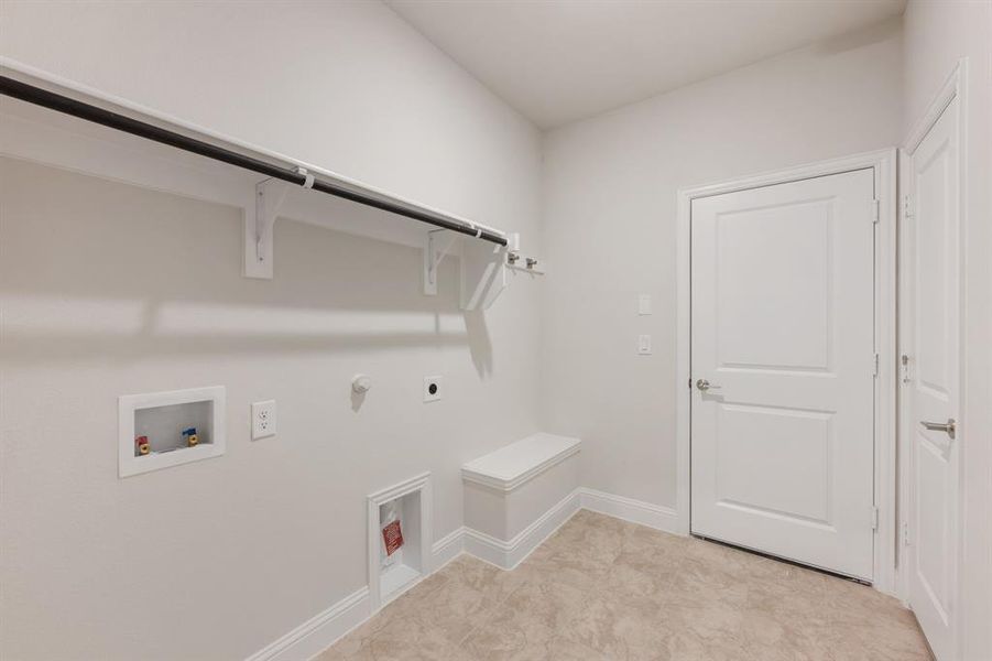 Spacious, unfurnished interior of a new home in Liberty, Melissa (Image 30). Spacious, unfurnished interior of a new home in Liberty, Melissa (Image 30).