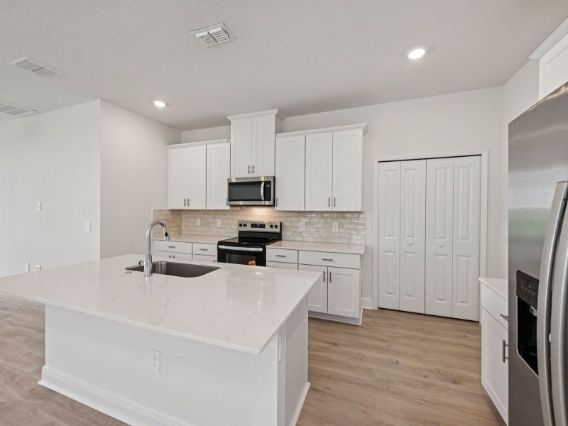 Furnished interior view inside a new home in Cyrene at Minneola, Minneola (Image 3).