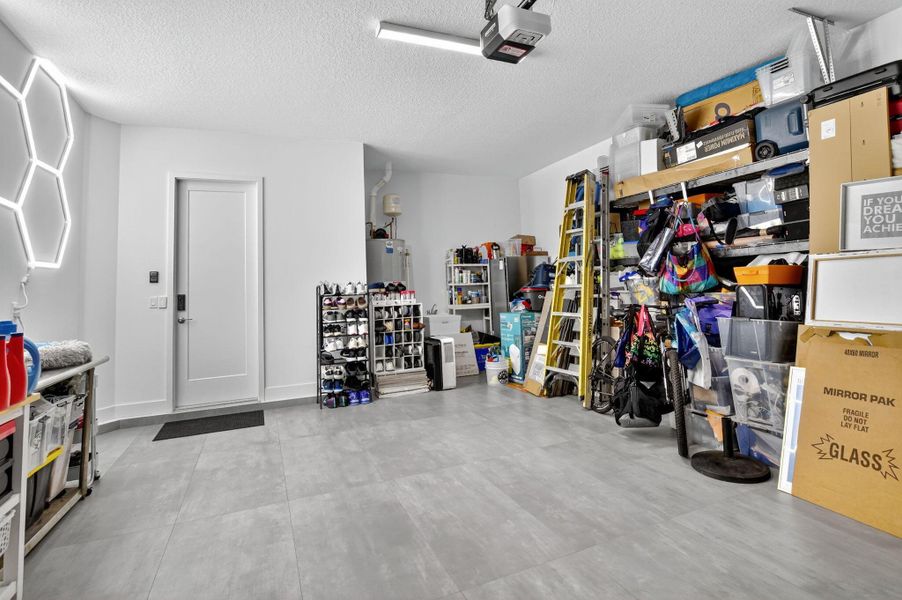 Furnished interior view inside a new home in , Boca Raton (Image 29). Furnished interior view inside a new home in , Boca Raton (Image 29).