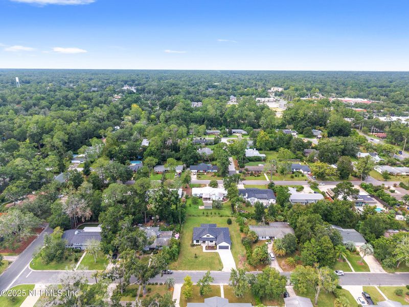 Image 68 of a home in .