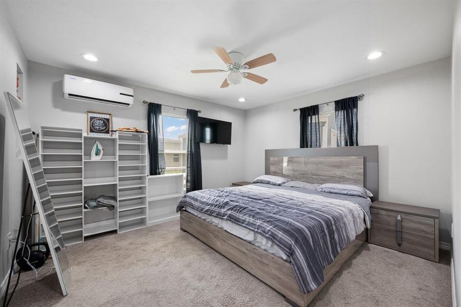 Furnished interior view inside a new home in , Joshua (Image 12).