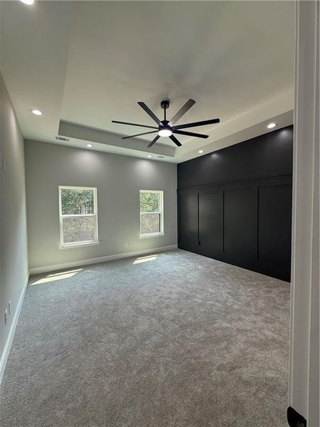 Spacious, unfurnished interior of a new home in , Calhoun (Image 8).