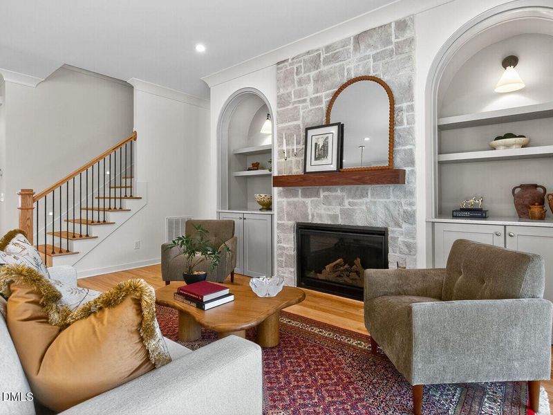 010-1280x960-photo 010-1280x960-photo