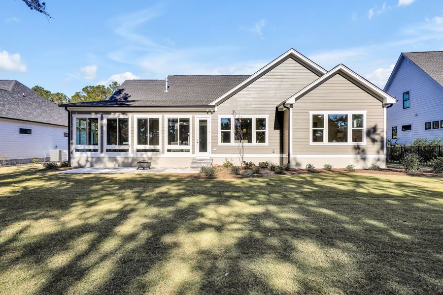 Representative exterior details of a home built from the Bar Harbour I by Kent Homes in Oyster Harbour, Supply (Image 54).