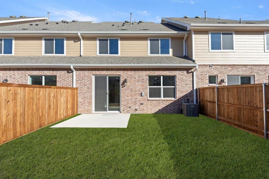 26. 704 Prosper - Back