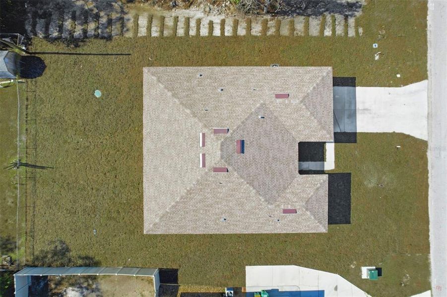 Exterior details and patio area of a home in , Port Charlotte (Image 3).