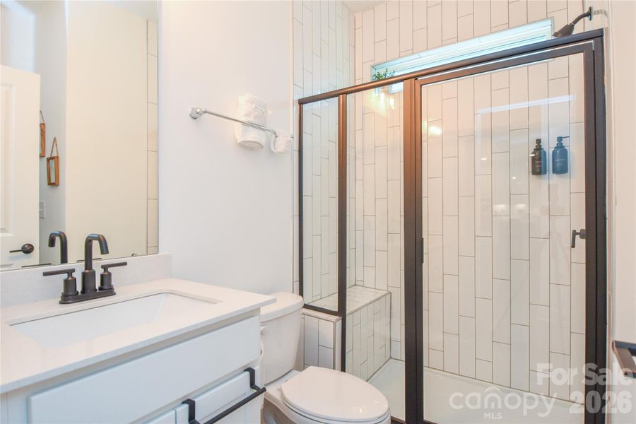 Main level Shower