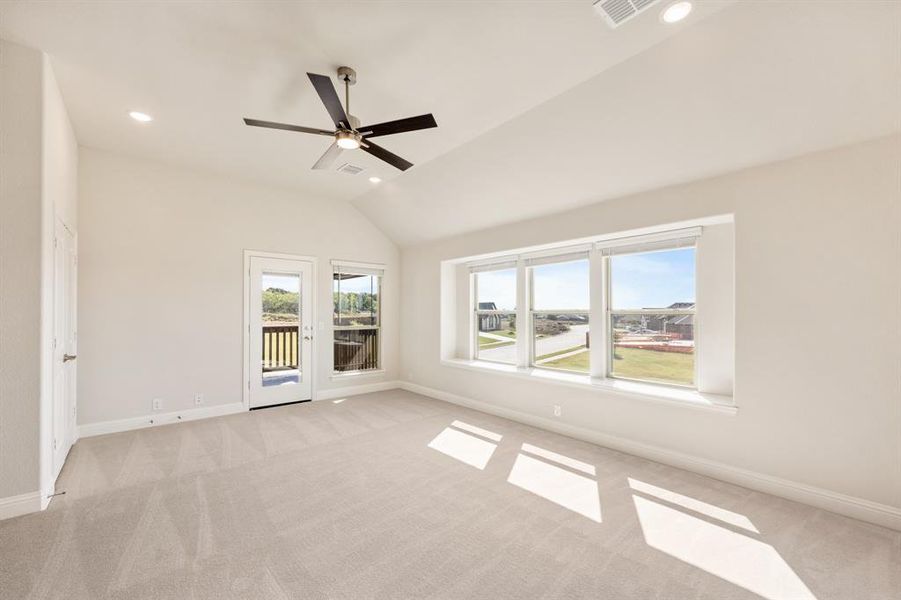 Spacious, unfurnished interior of a new home in Parks at Panchasarp Farms 65, Burleson (Image 27). Spacious, unfurnished interior of a new home in Parks at Panchasarp Farms 65, Burleson (Image 27).